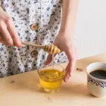 Castor Oil on the Feet Before Bed: Surprising Benefits You Should Know