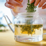 After 5 minute the yellow colour of the TEETH becomes PEARL WHITE and shiny