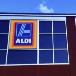 Lady Paints Plastic Dollar Store Toys with Baking Soda — Now Everyone Is Copying This Genius Front Porch Idea