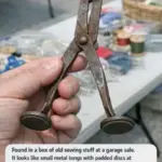 I rubbed Vicks VapoRub on my toenails every night for 21 days. This is what happened